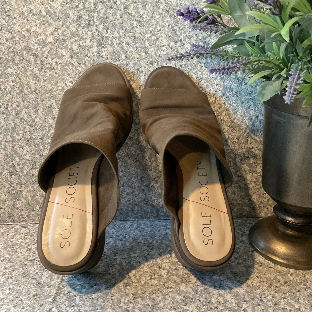 Sole Society Tesiana Mules - Picture 4 of 6